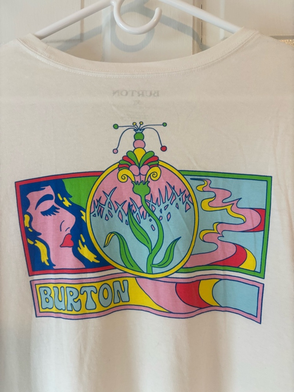 Burton White Multi-Color Psychedelic Floral Graphic long sleeve soft t-shirt.